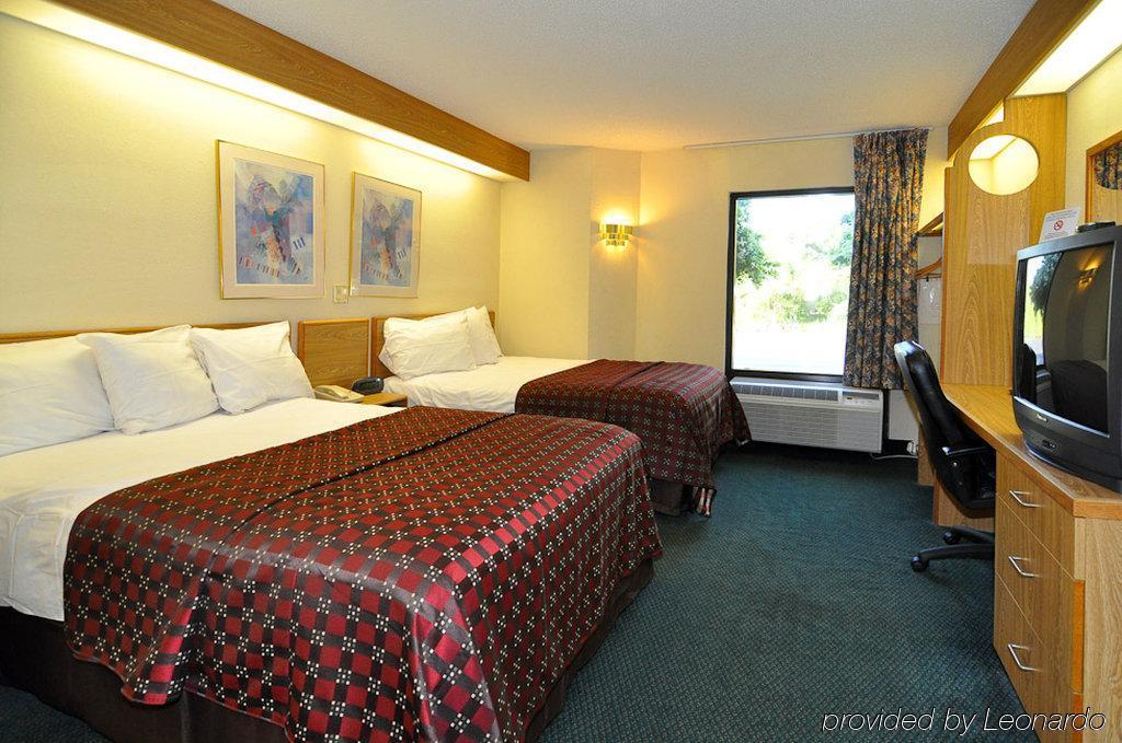 Red Roof Inn Pensacola Fairgrounds Kamer foto